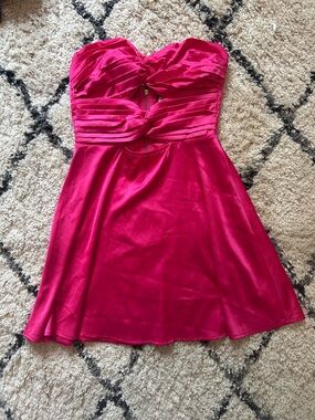 Strapless Twist Front Fuchsia Dress
